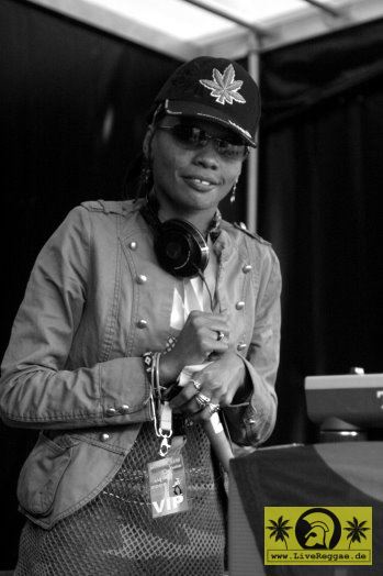 Sista Mimi (D) 12. Reggae Jam Festival - Bersenbrueck 13. August 2006 (1).jpg
